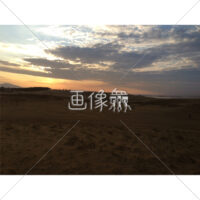 砂丘の夕暮れの(1)写真