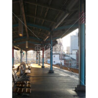 駅のホームの(2)写真