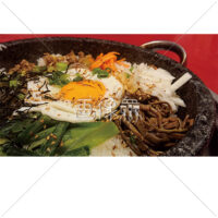 熱々のビビンバ丼の写真素材