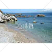 よく晴れた日の海岸の写真素材