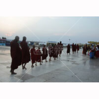 僧侶が参列している時の写真