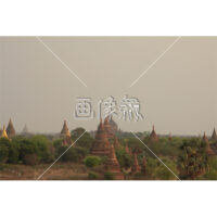 ミャンマーのバガン市の夕焼けの写真