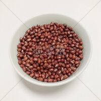 乾燥小豆200グラムの写真素材