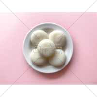 1個33グラムのまる餅5個の写真素材(1)