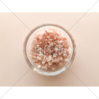 スパイス(ホール)岩塩の写真素材