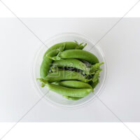 ケースに入ったスナップエンドウの写真素材　(1)