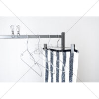 アルミとステンレスハンガーの洗濯イメージの写真素材(6)