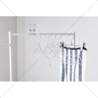 アルミとステンレスハンガーの洗濯イメージの写真素材(7)