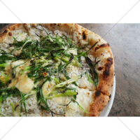 ネギとしらすのピザの写真素材